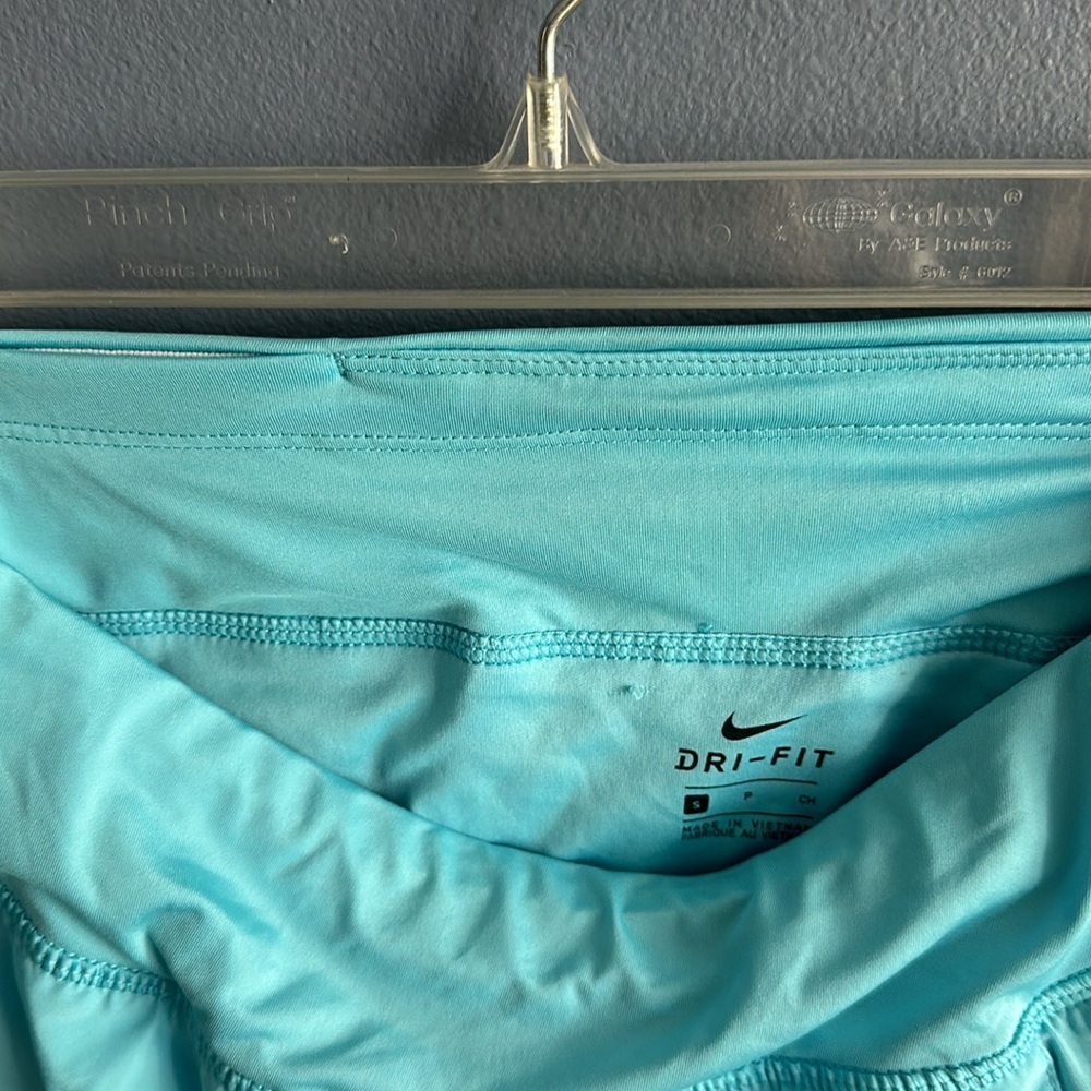 Women’s Nike Running Shorts - Picture 4 of 5